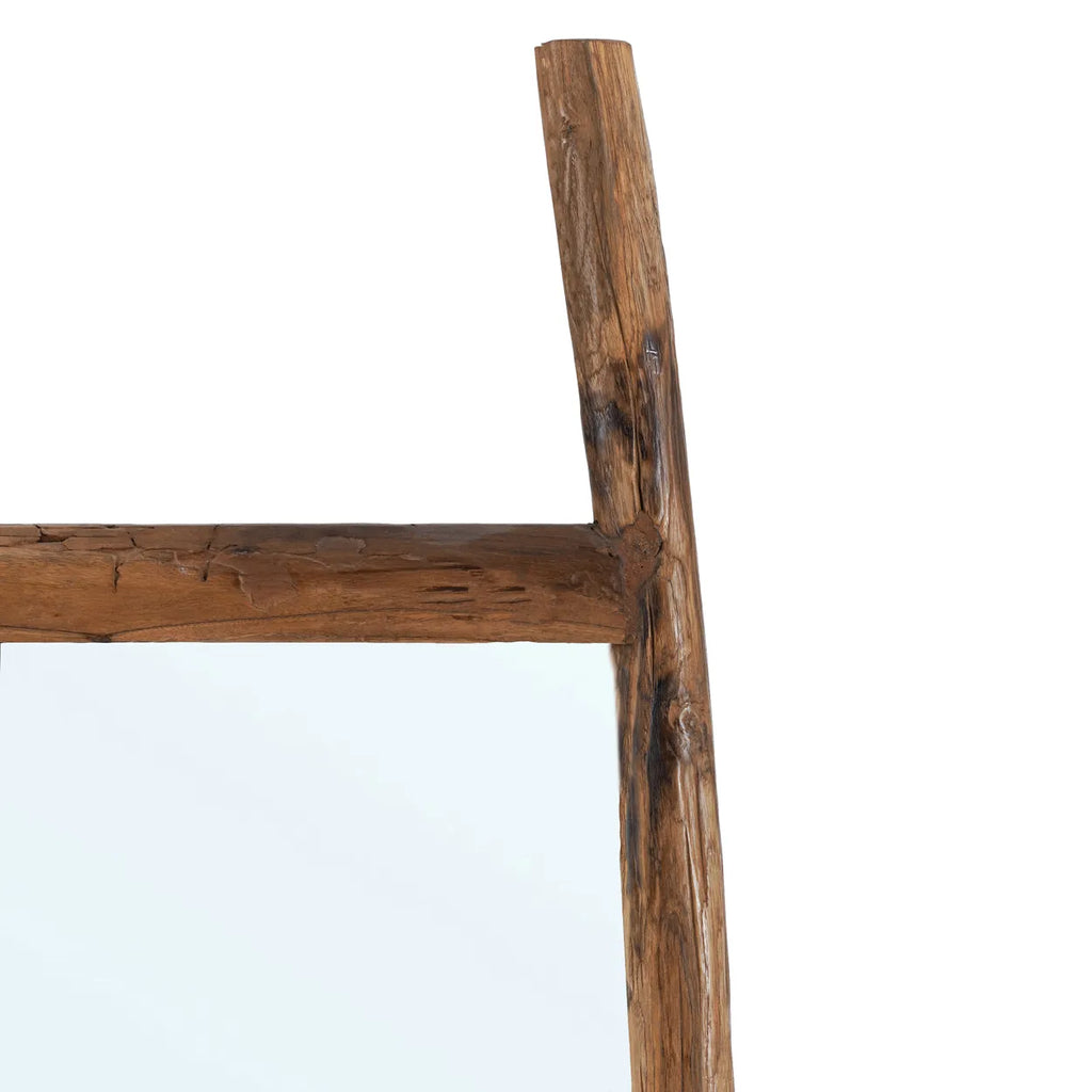 The Fabulook Dressing Mirror