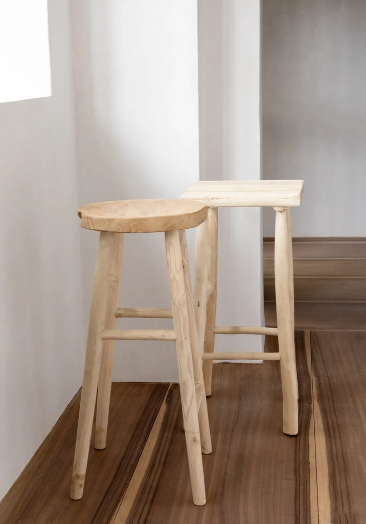 The Kedut Bar Stool