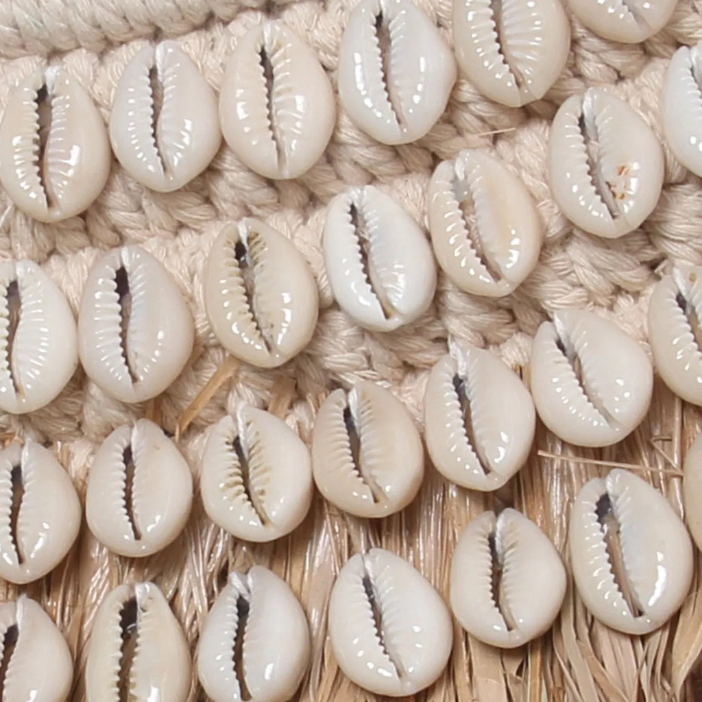 The Raffia Cowrie Mirror - Ø30