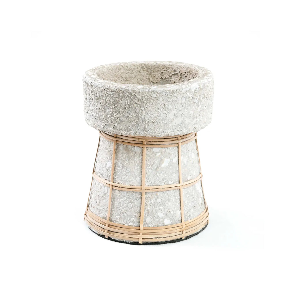 The Serene Candle Holder - Concrete Gray Natural - M