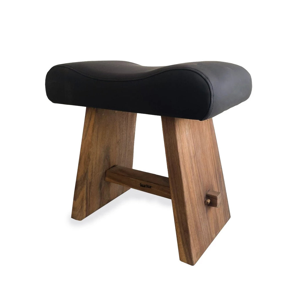 The Suar Stool with Leather