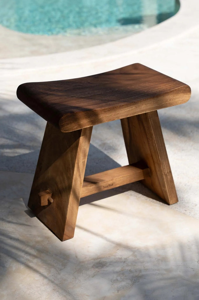 The Suar Stool