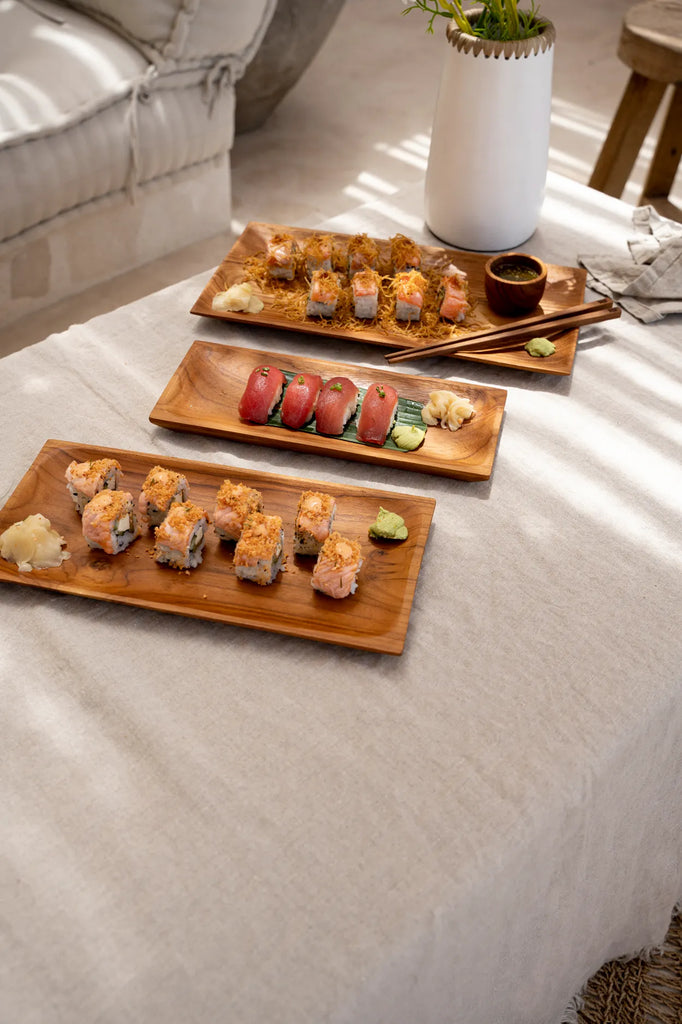 The Teak Root Sushi Tray - M