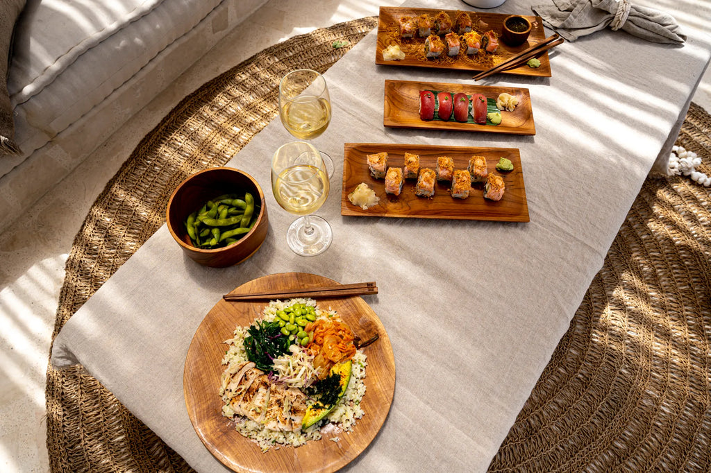 The Teak Root Sushi Tray - M