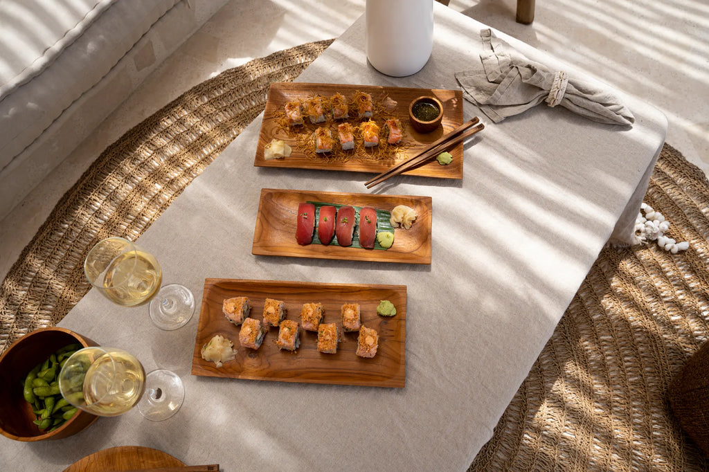 The Teak Root Sushi Tray - S