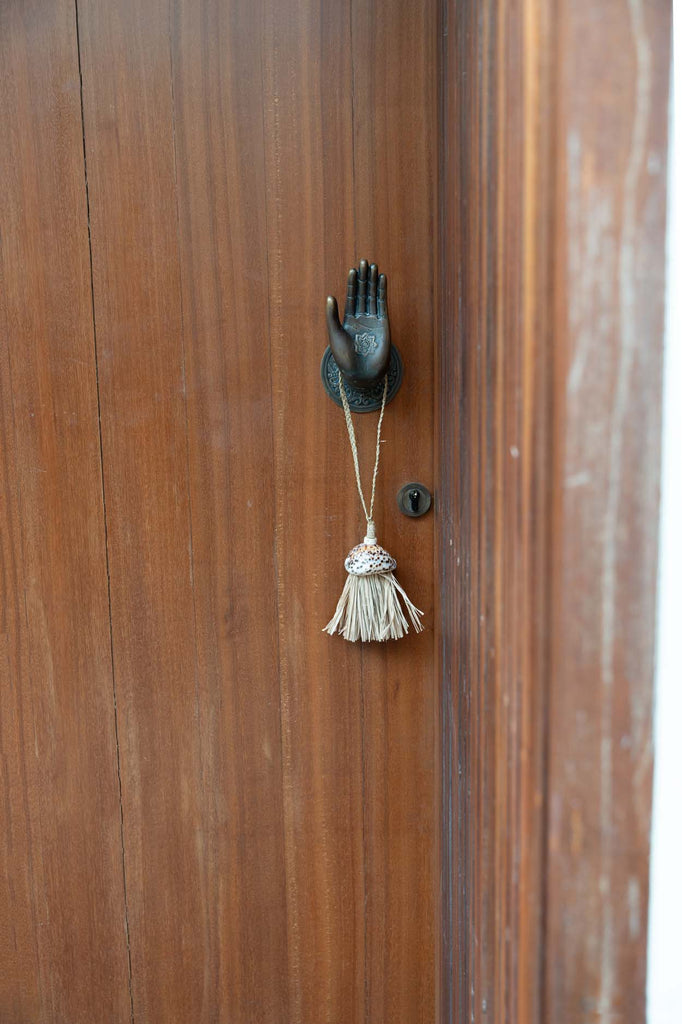 The Raffia Lupina Tassel - Natural